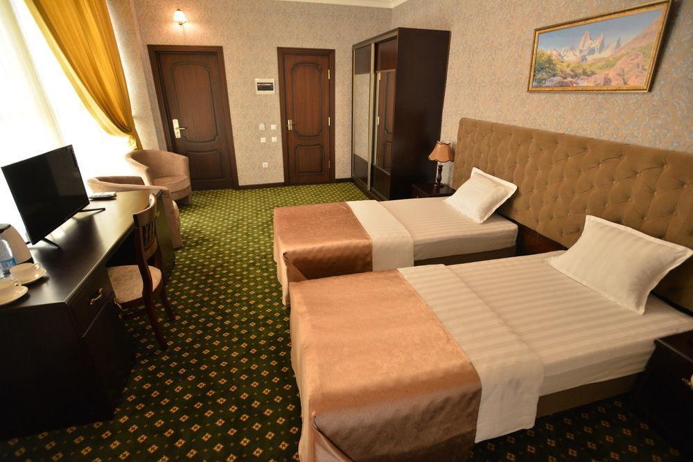 Gloria Hotel Tasken Kültér fotó
