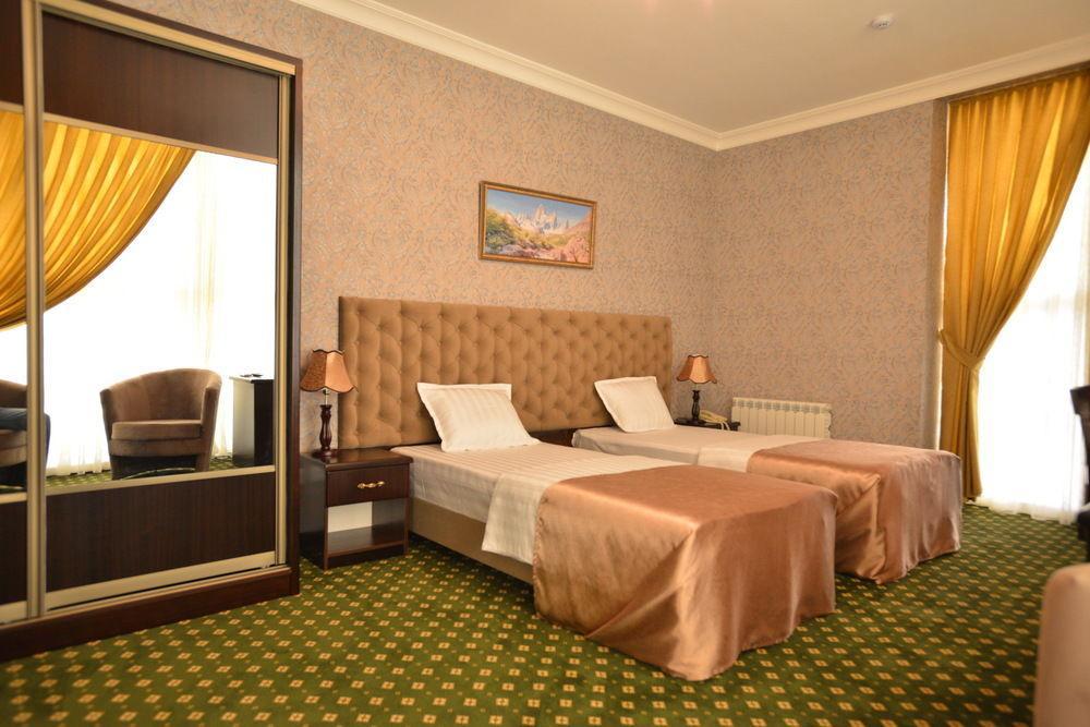 Gloria Hotel Tasken Kültér fotó