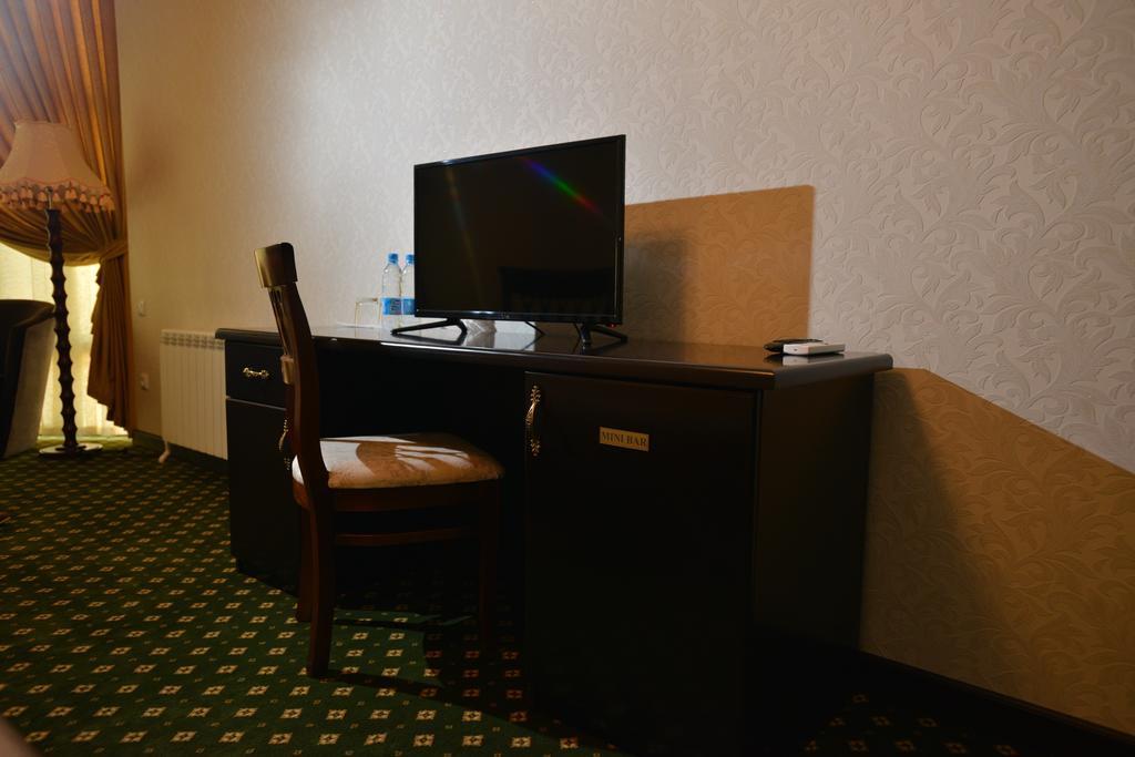 Gloria Hotel Tasken Kültér fotó