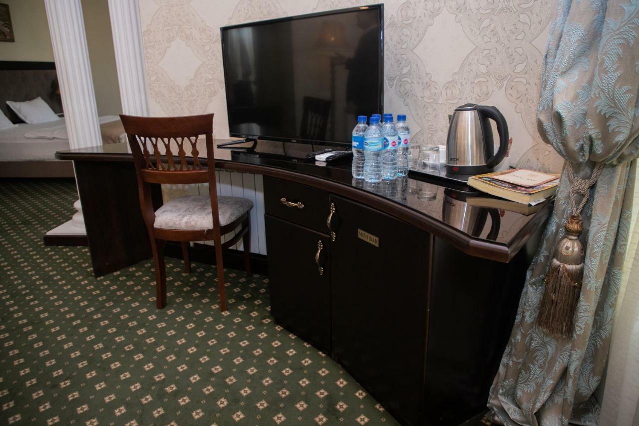 Gloria Hotel Tasken Kültér fotó